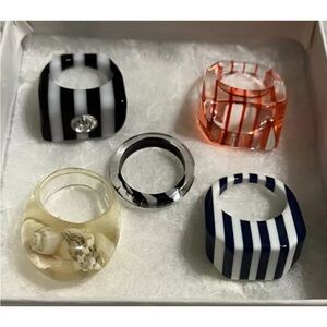 Chunky Retro Rings (lot of 5) Size 6-7 Lucite Plastic and Other Materials